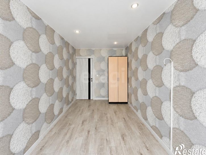 2-комн квартира улица Строителей, 18