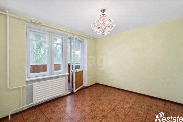 2-комн квартира улица Панкратова, 86