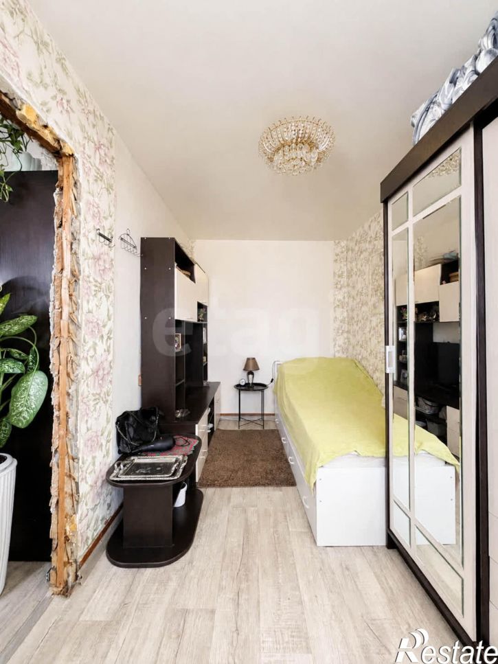 3-комн квартира улица Александра Клубова, 60а