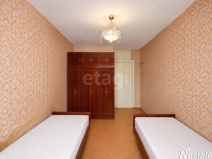2-комн квартира улица Горького, 74