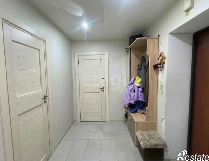 2-комн квартира улица Лаврова, 9а