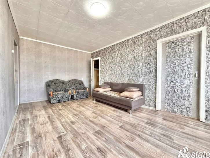 2-комн квартира ул Емельянова, 10,  д. 10