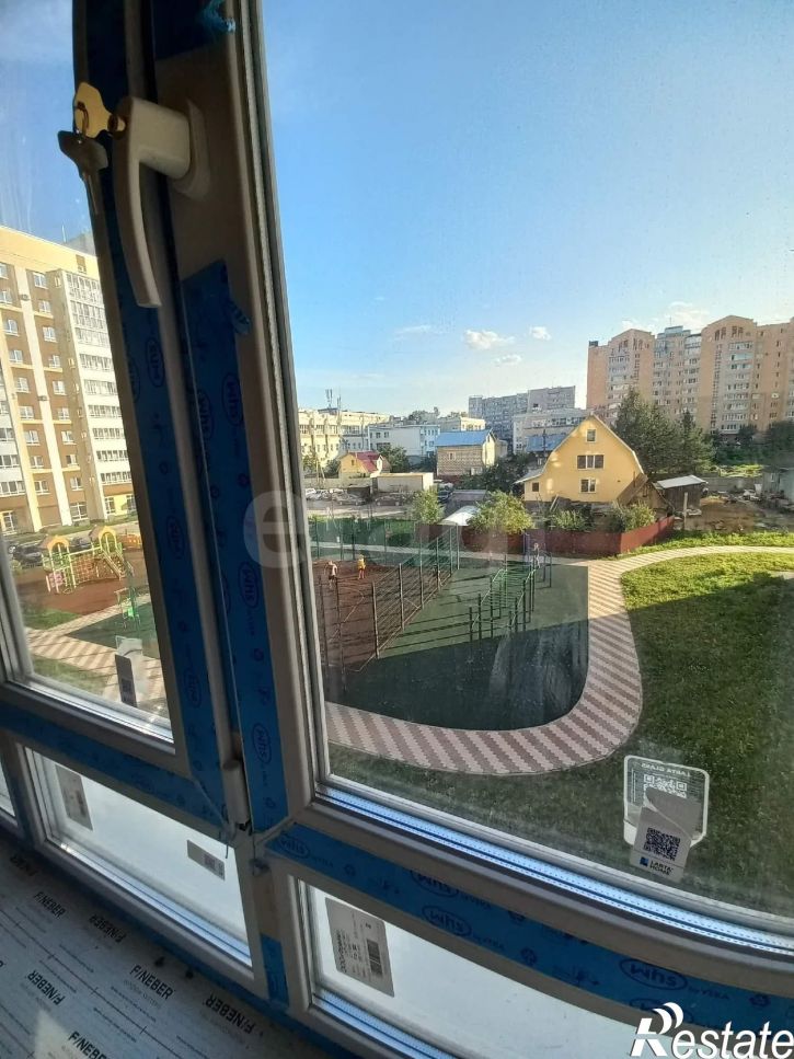 2-комн квартира Ленинградская улица, 108