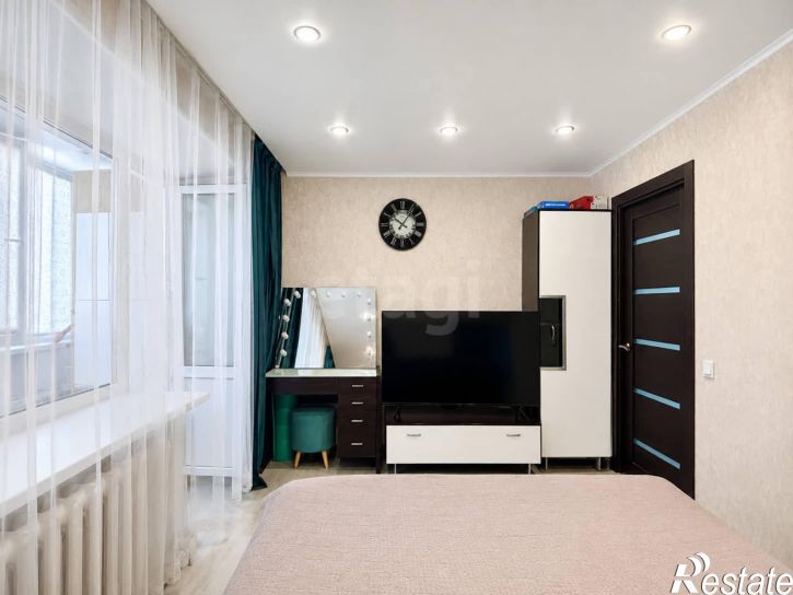 2-комн квартира улица Воровского, 60