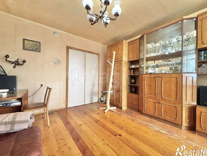 4-комн квартира ул Луначарского, 12,  д. 12