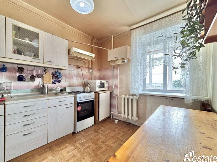 4-комн квартира ул Луначарского, 12,  д. 12