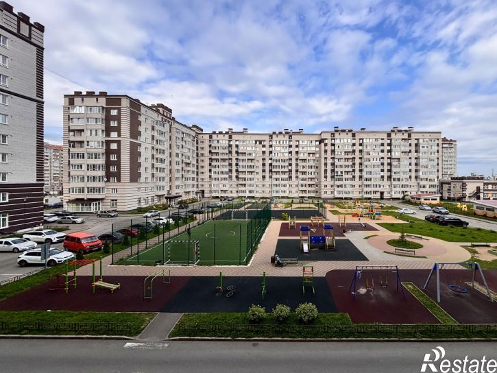2-комн квартира улица Возрождения, 51