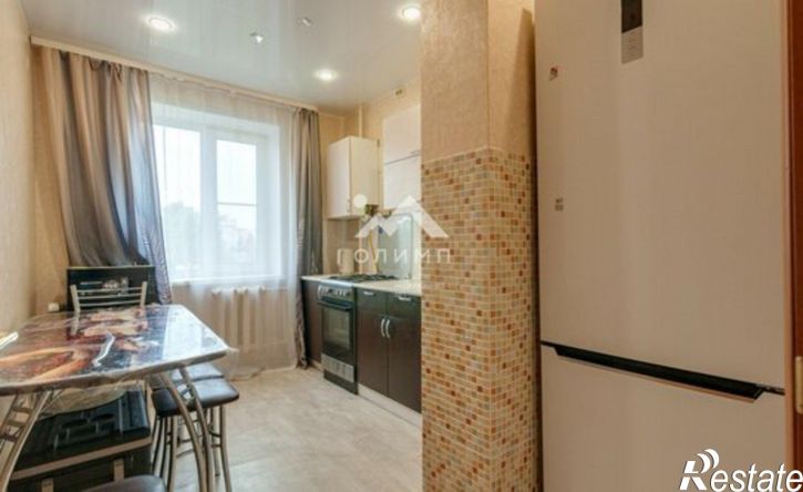 3-комн квартира ул Возрождения, 2,  д. 2