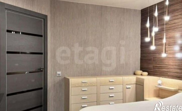3-комн квартира ул Трактористов, 14,  д. 14