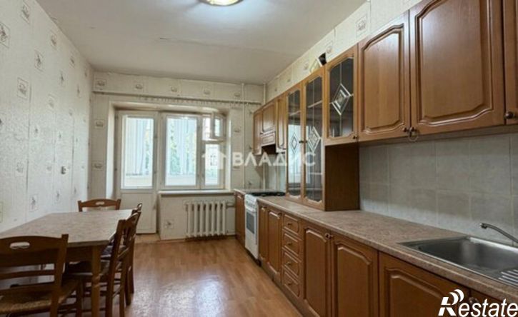 3-комн квартира ул Лаврова, 14,  д. 14