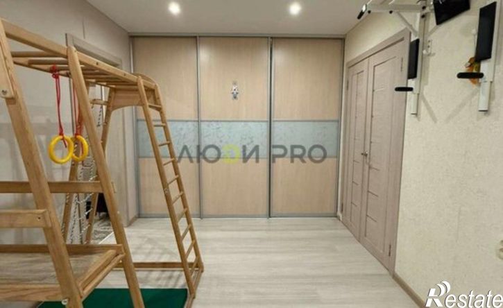 2-комн квартира ул Болонина, 1,  д. 1