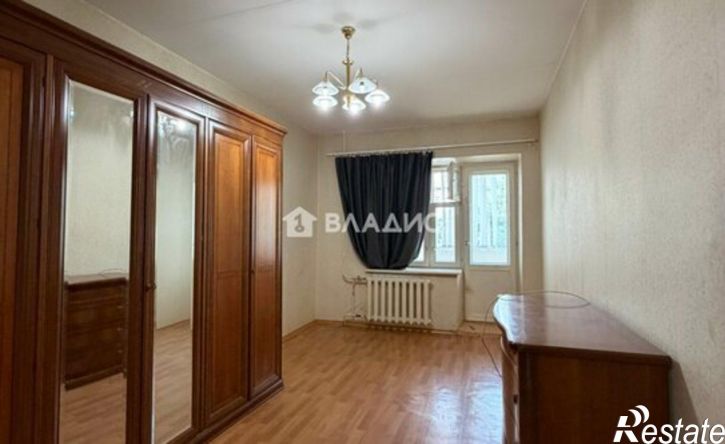 3-комн квартира ул Лаврова, 14,  д. 14