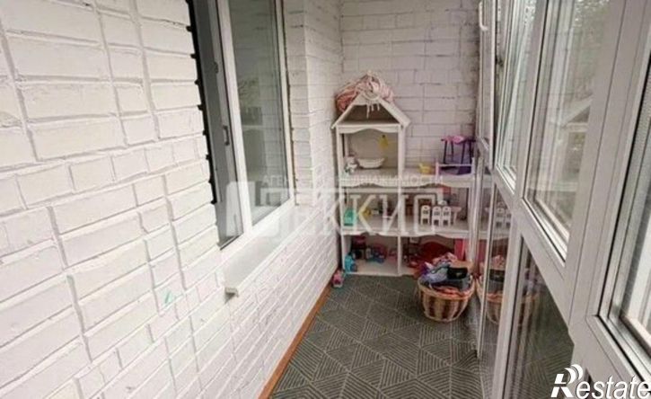 3-комн квартира ул Казакова, 2,  д. 2