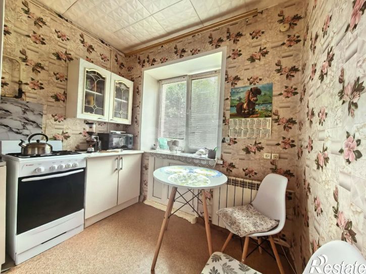 2-комн квартира улица Самойло, 18
