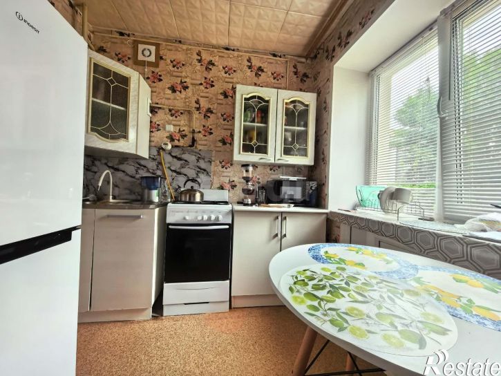 2-комн квартира улица Самойло, 18