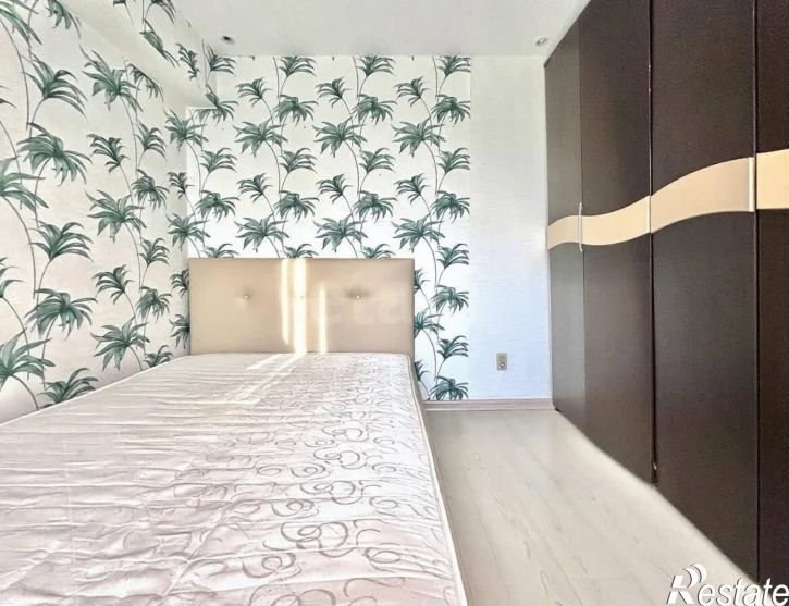 3-комн квартира улица Можайского, 68а