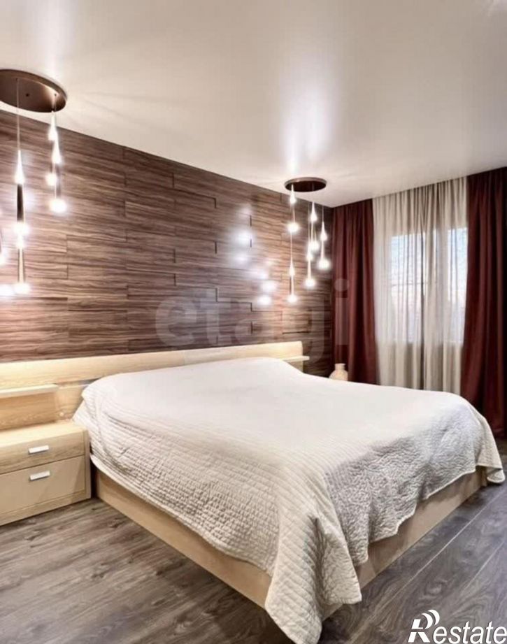 3-комн квартира Новгородская улица, 8