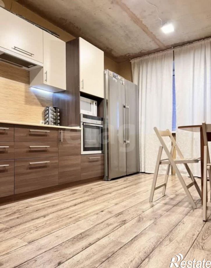 3-комн квартира Новгородская улица, 8