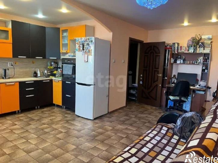 3-комн квартира Новгородская улица, 4а