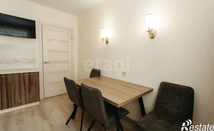 2-комн квартира улица Возрождения, 86
