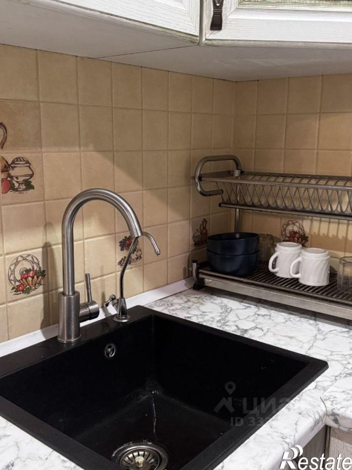 3-комн квартира ул Лаврова, 9а,  д. 9а