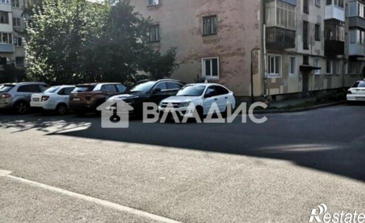 3-комн квартира ул Машиностроительная, 3,  д. 3