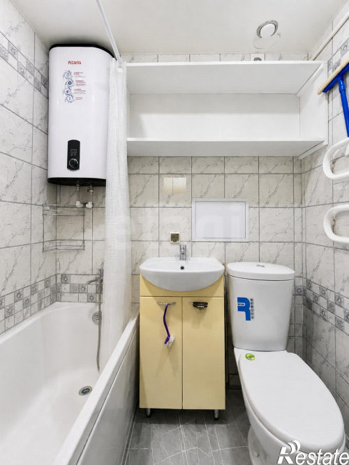 Продажа 1-комн квартиры улица Можайского, 72