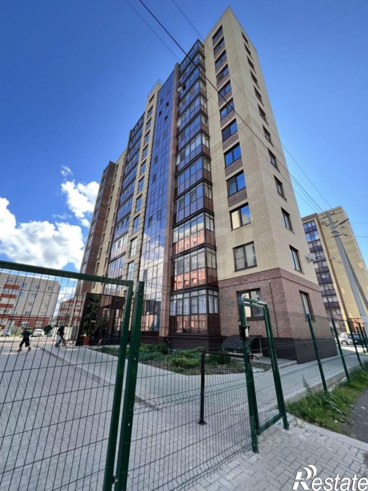 3-комн квартира ул Ленинградская, 77в,  д. 77в