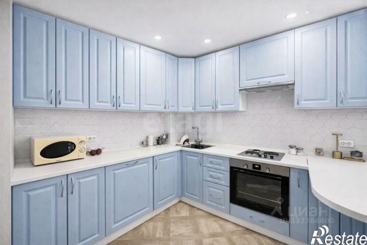 2-комн квартира ул Возрождения, 51,  д. 51