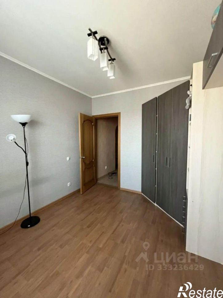 3-комн квартира ул Ярославская, 13,  д. 13