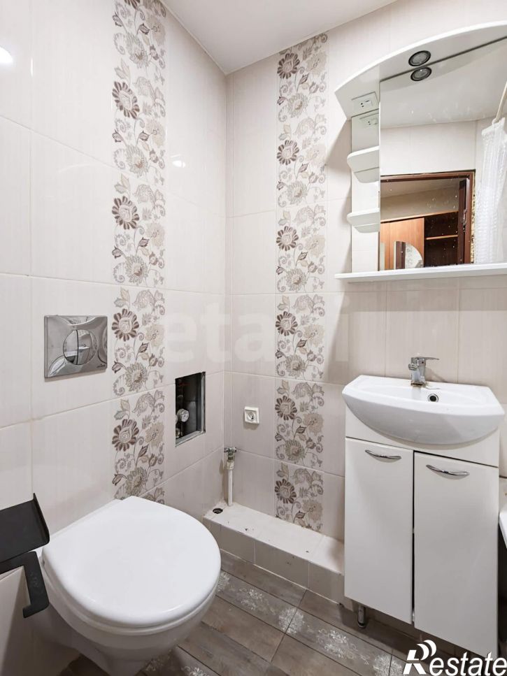 3-комн квартира улица Мохова, 30
