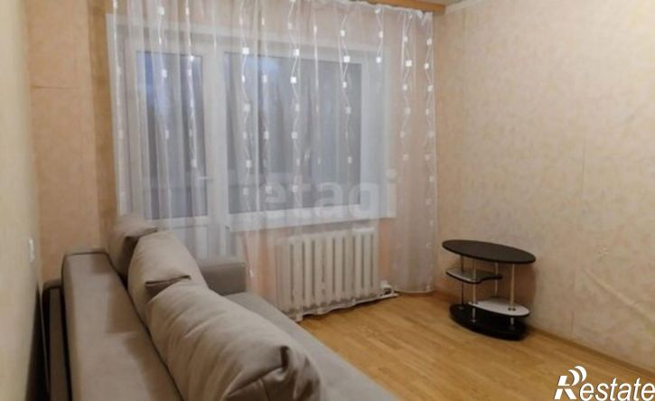 2-комн квартира 1-й микрорайон ГПЗ-23, 21