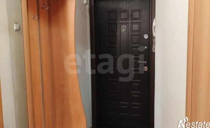 2-комн квартира 1-й микрорайон ГПЗ-23, 21