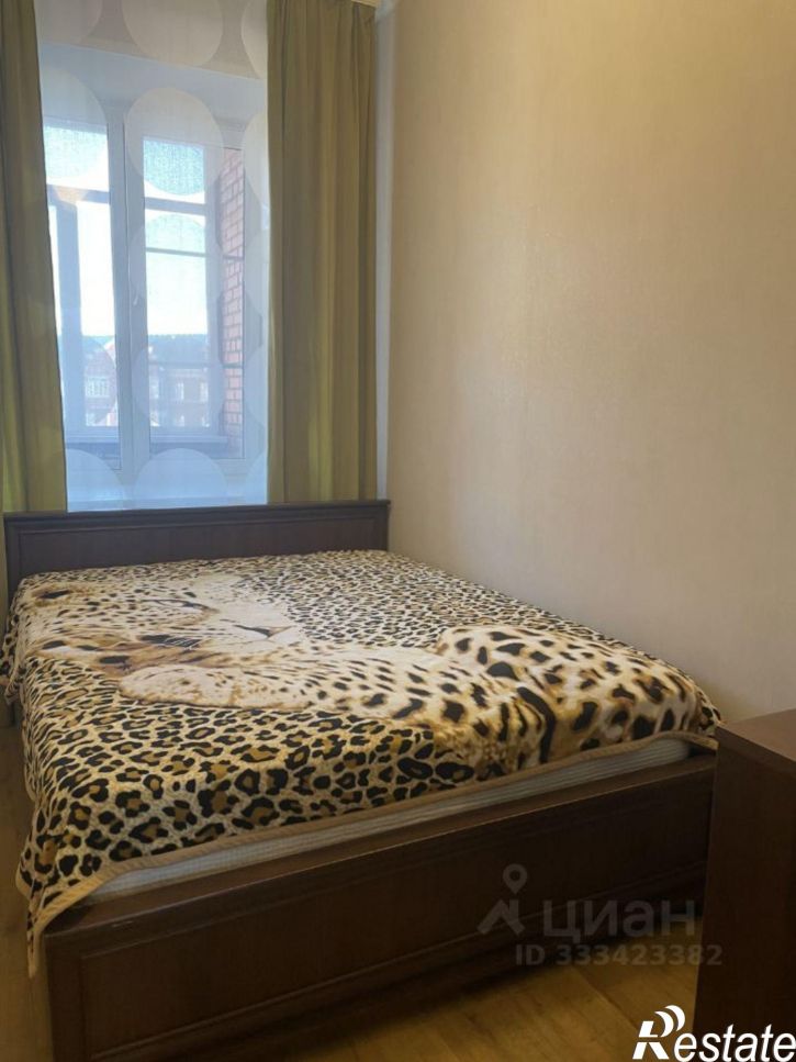 3-комн квартира ул Гагарина, 2а 7,  д. 2а 7,  к. 7