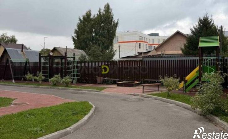 3-комн квартира Февральский пер, 4,  д. 4