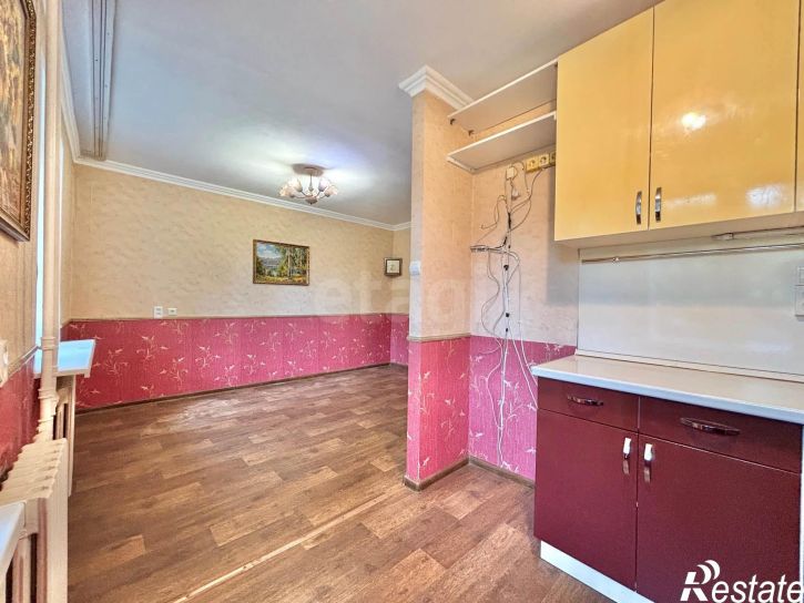 3-комн квартира улица Ильюшина, 6
