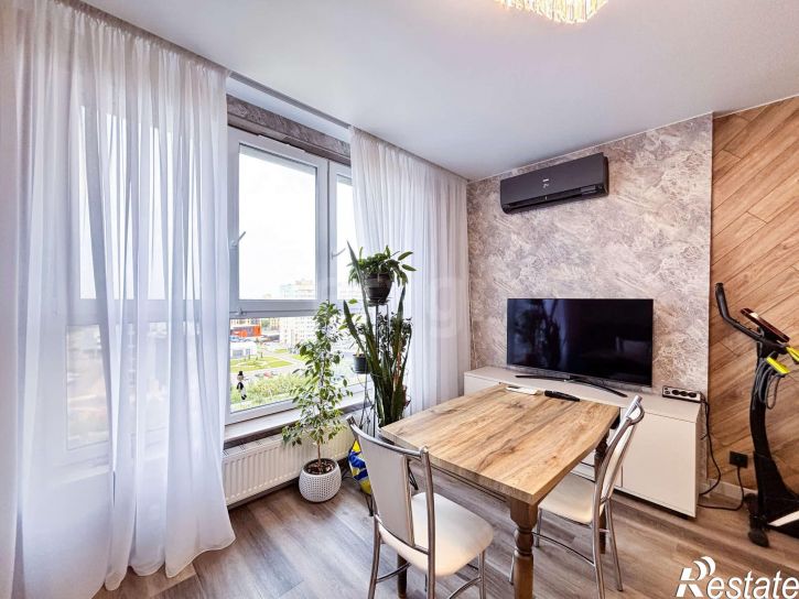 2-комн квартира улица Возрождения, 35