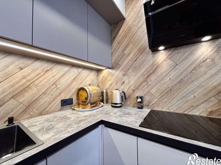 2-комн квартира улица Возрождения, 35