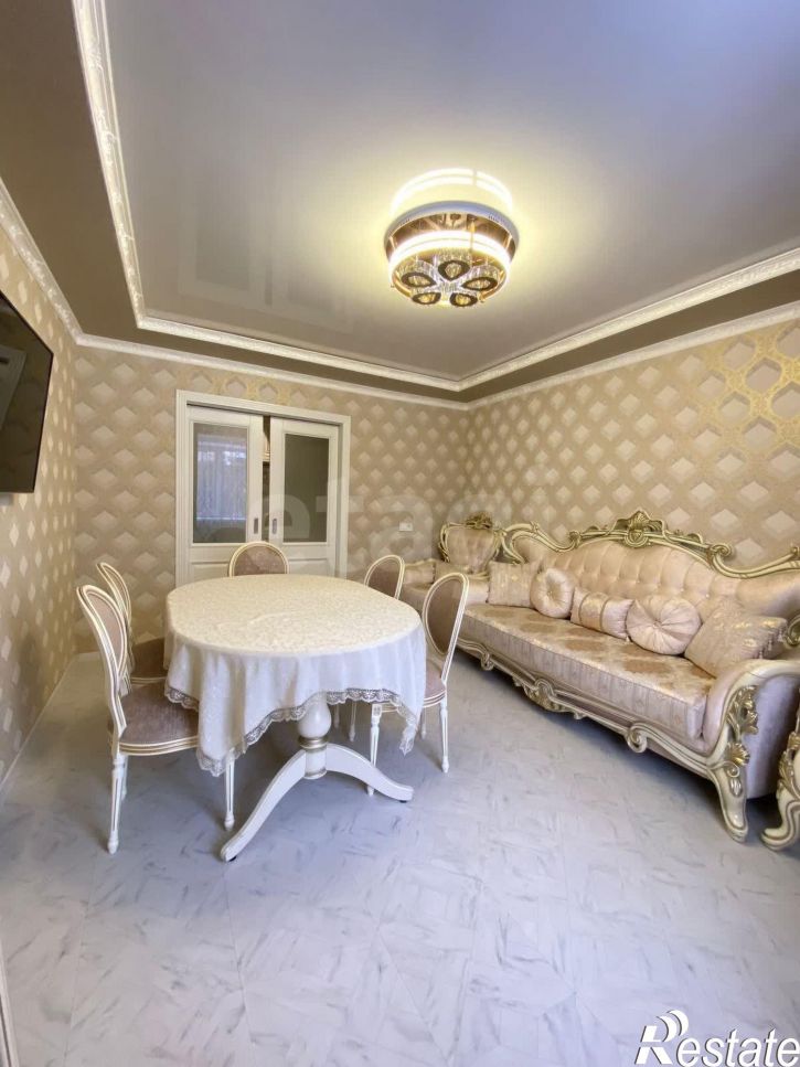 2-комн квартира Ленинградская улица, 93