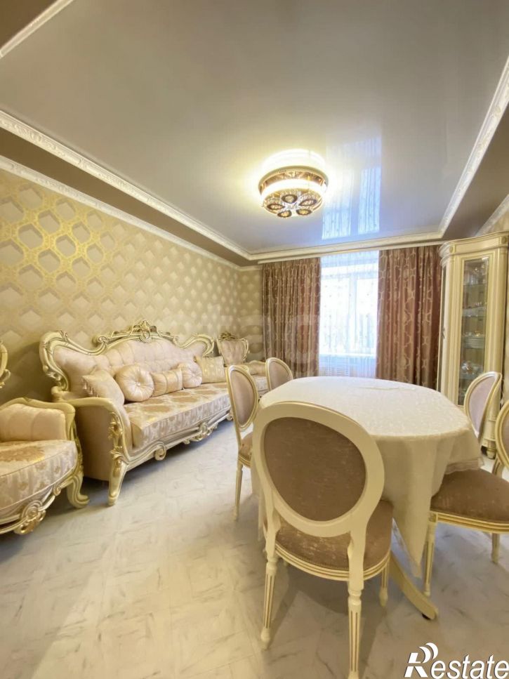 2-комн квартира Ленинградская улица, 93