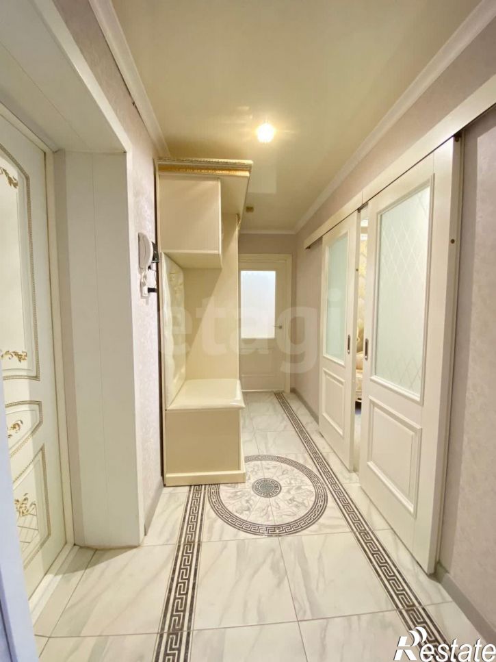 2-комн квартира Ленинградская улица, 93