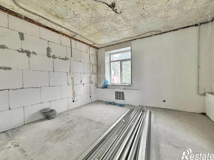 4-комн квартира площадь Бабушкина, 6