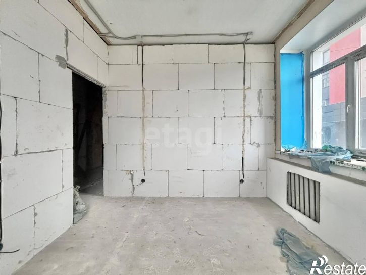 4-комн квартира площадь Бабушкина, 6