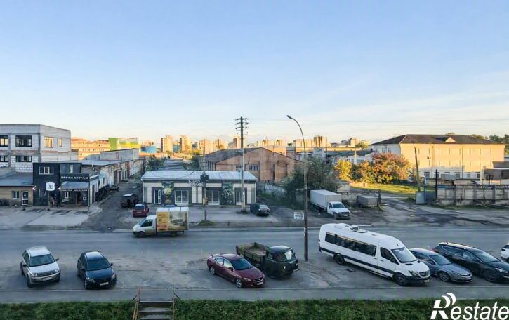 3-комн квартира улица Гагарина, 80б