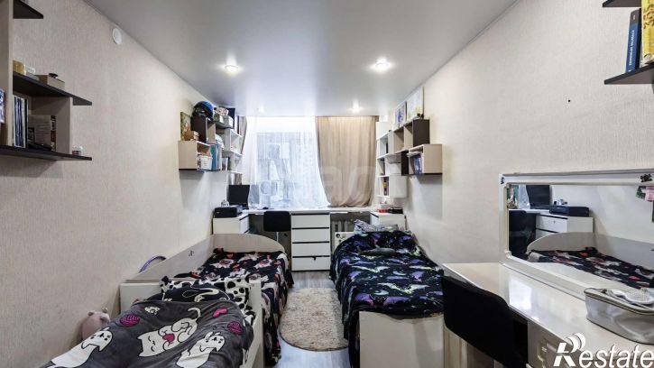 3-комн квартира улица Гагарина, 80б