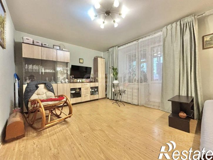 3-комн квартира улица Маршала Конева, 12,  д. 12