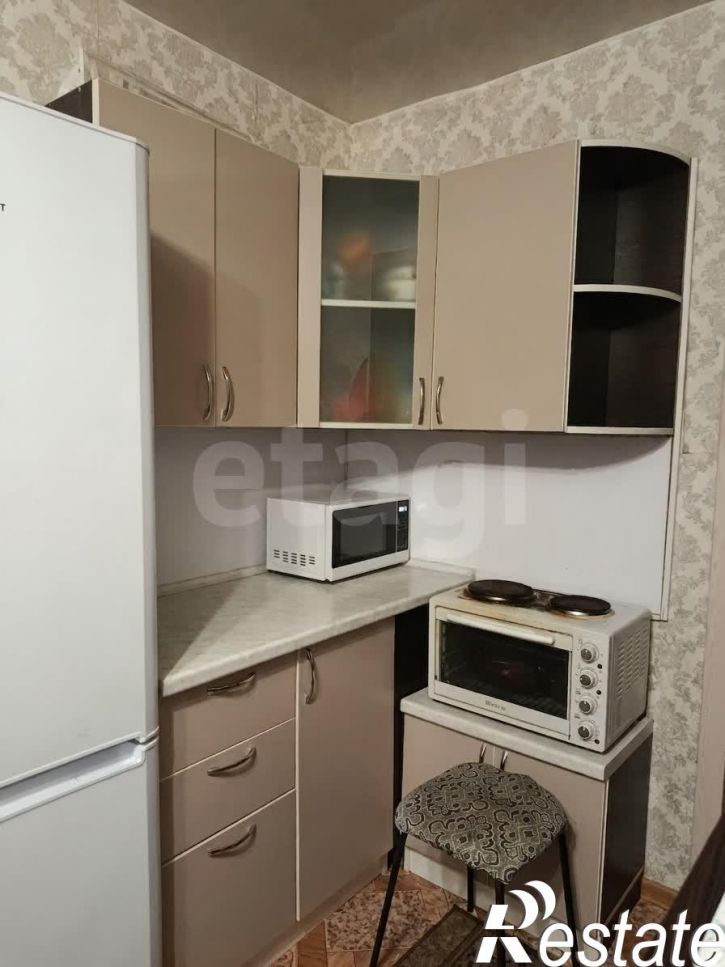 Комната Судоремонтная улица, 44