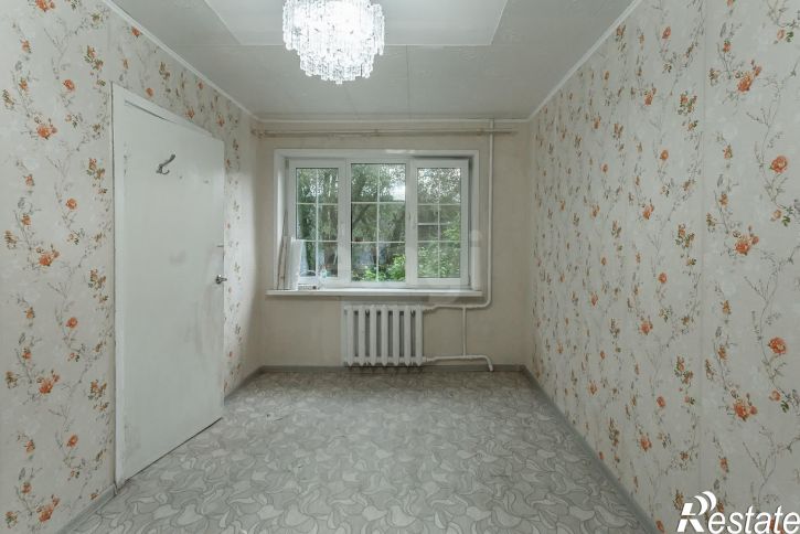 3-комн квартира улица Космонавта Беляева, 4