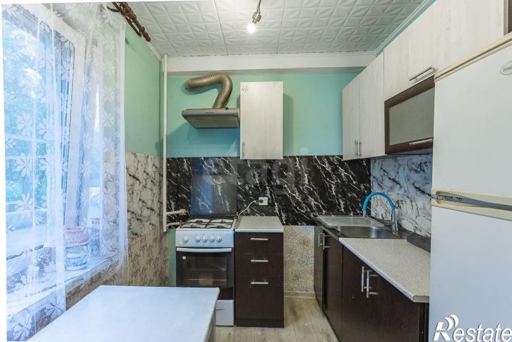 3-комн квартира улица Космонавта Беляева, 4