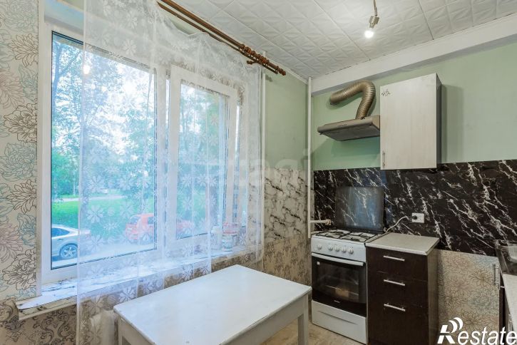 3-комн квартира улица Космонавта Беляева, 4